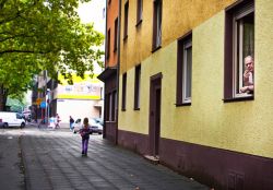 04-dittethordahlheilesen-vindueskiggeren