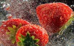 11-claus_otten_jordbaer_fizz