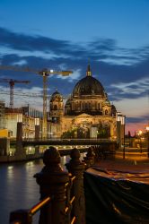 02-dennischristensen-summer-night-in-Berlin
