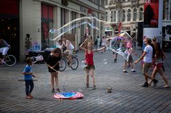 11-dennischristensen-soap-fun
