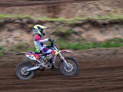 11-peter-kielberg-motocrosser