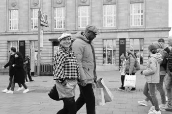 03-11-ulrich-hoelscher-shopping
